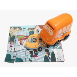 TOP BRIGHT Dřevěné puzzle s hračkou: Školní autobus 24 dílků